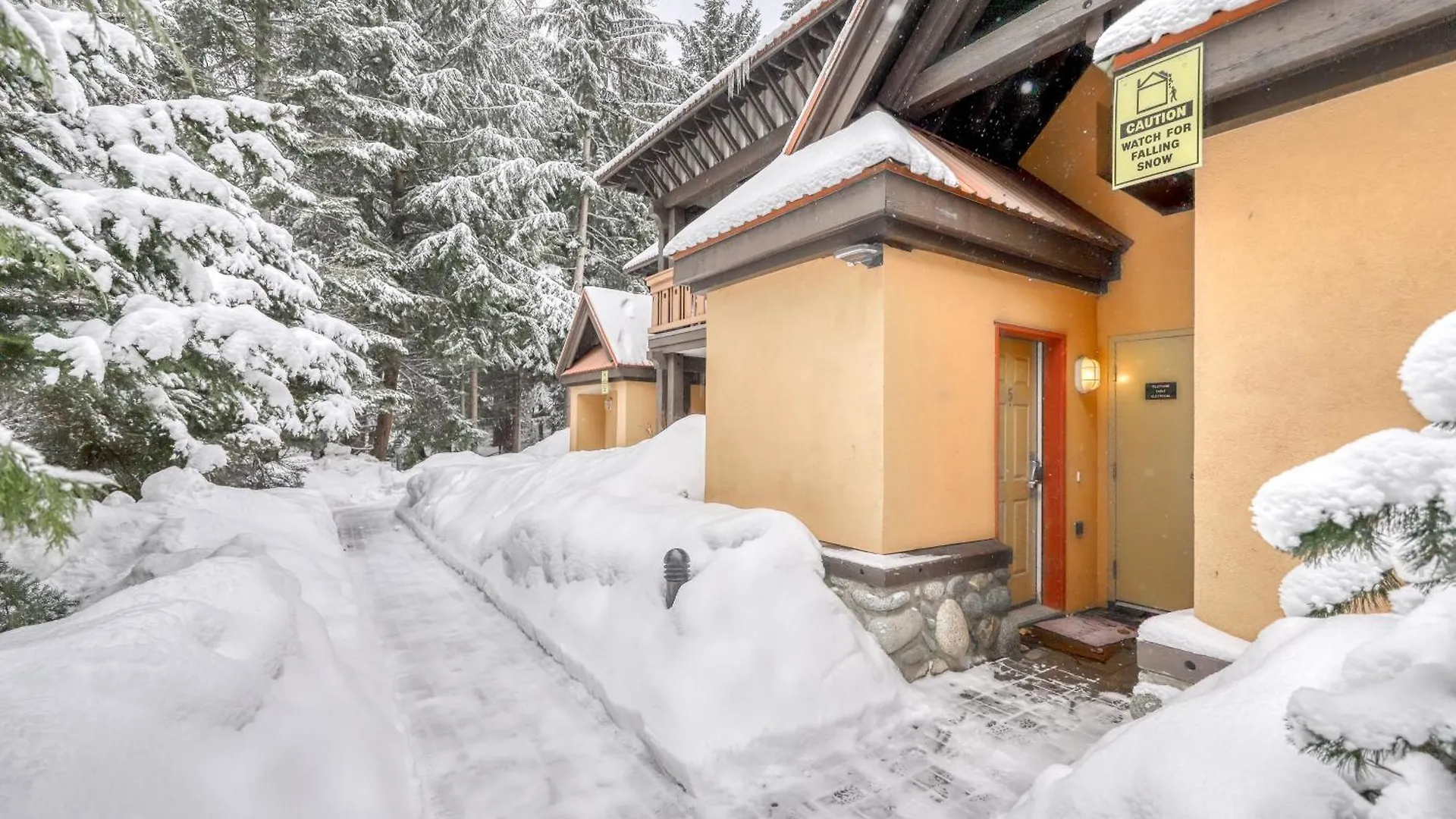 Sunpath #05 Villa Whistler